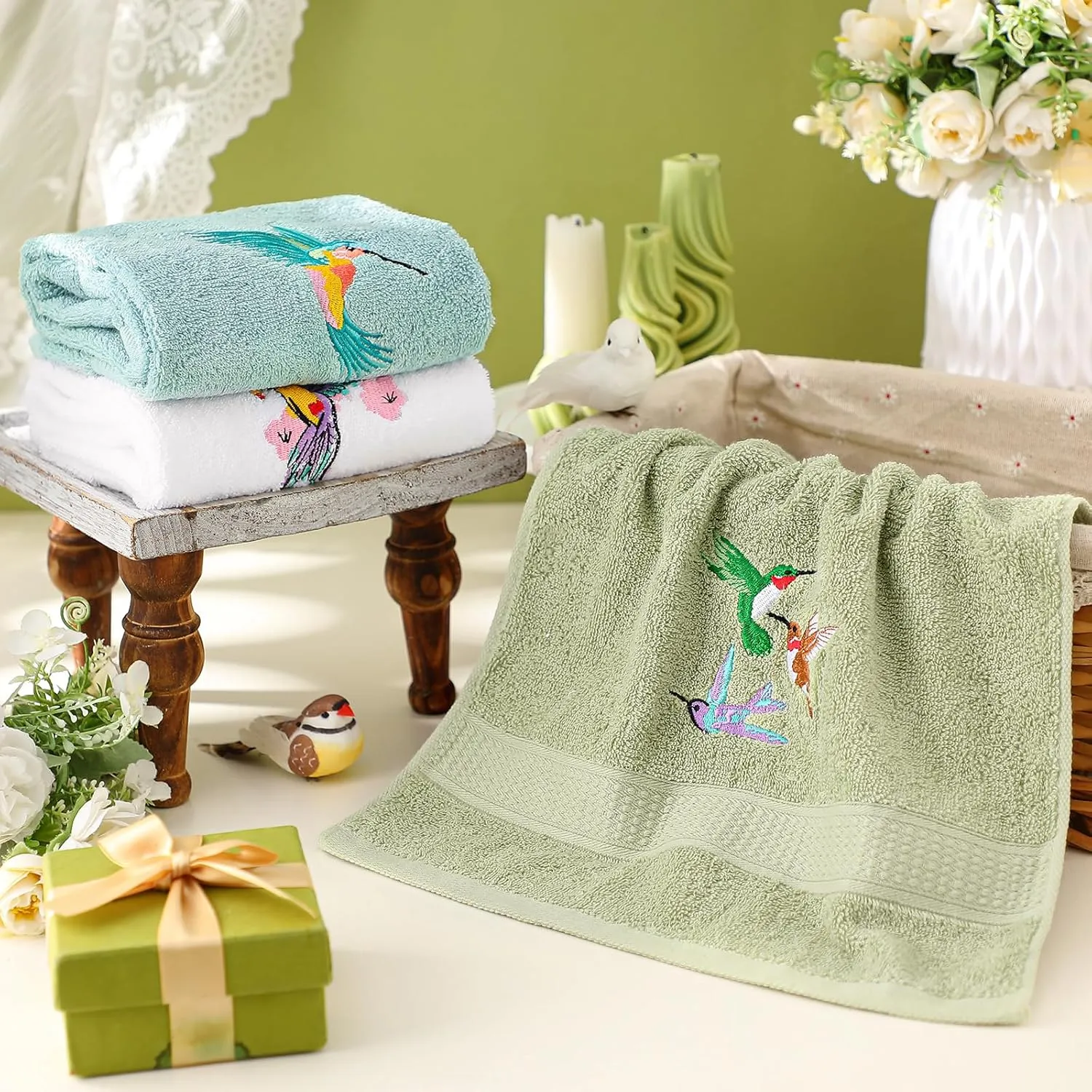 3 Pcs Hummingbird Hand Towels Farmhouse Garden Hummingbird Bathroom Decor 14x29 Inch Embroidered Bird 100% Cotton Soft Decorative Summer Hand Towels for Bathroom Kitchen