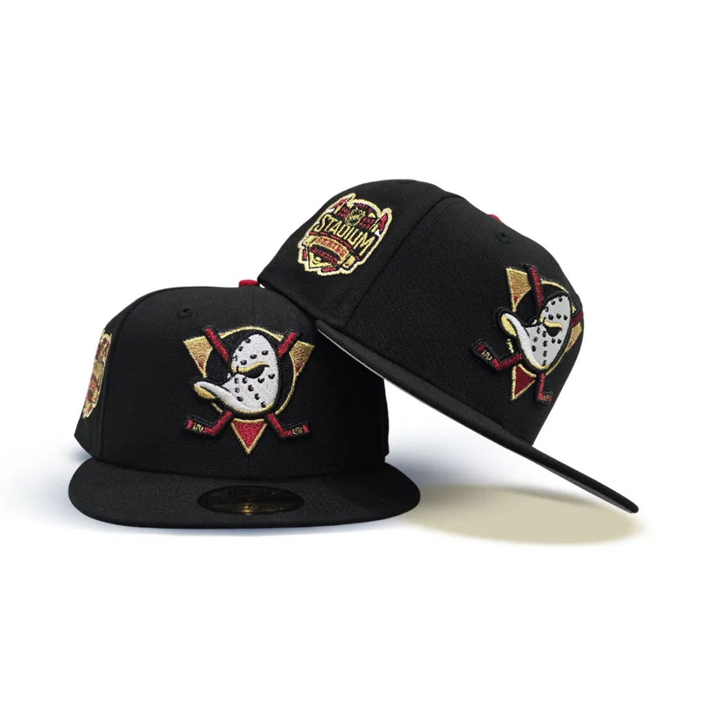 Black Anaheim Mighty Ducks Gray Bottom 2014 Stadium Series Side Patch New Era 59Fifty Fitted