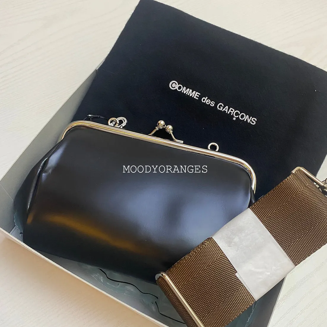 COMME des GARÇONS Aoyama Seatbelt Bag M Size