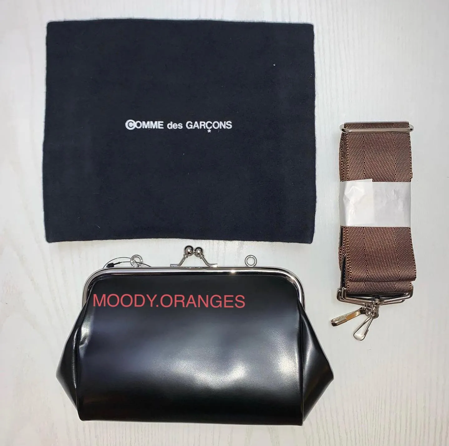 COMME des GARÇONS Aoyama Seatbelt Bag M Size