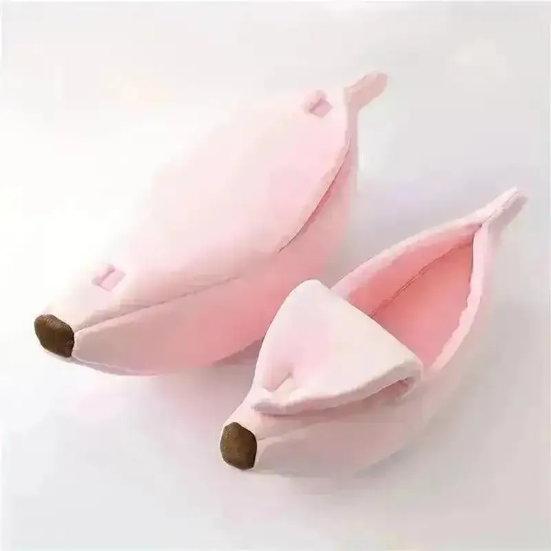 Cozy Banana-Shaped Winter Pet Bed