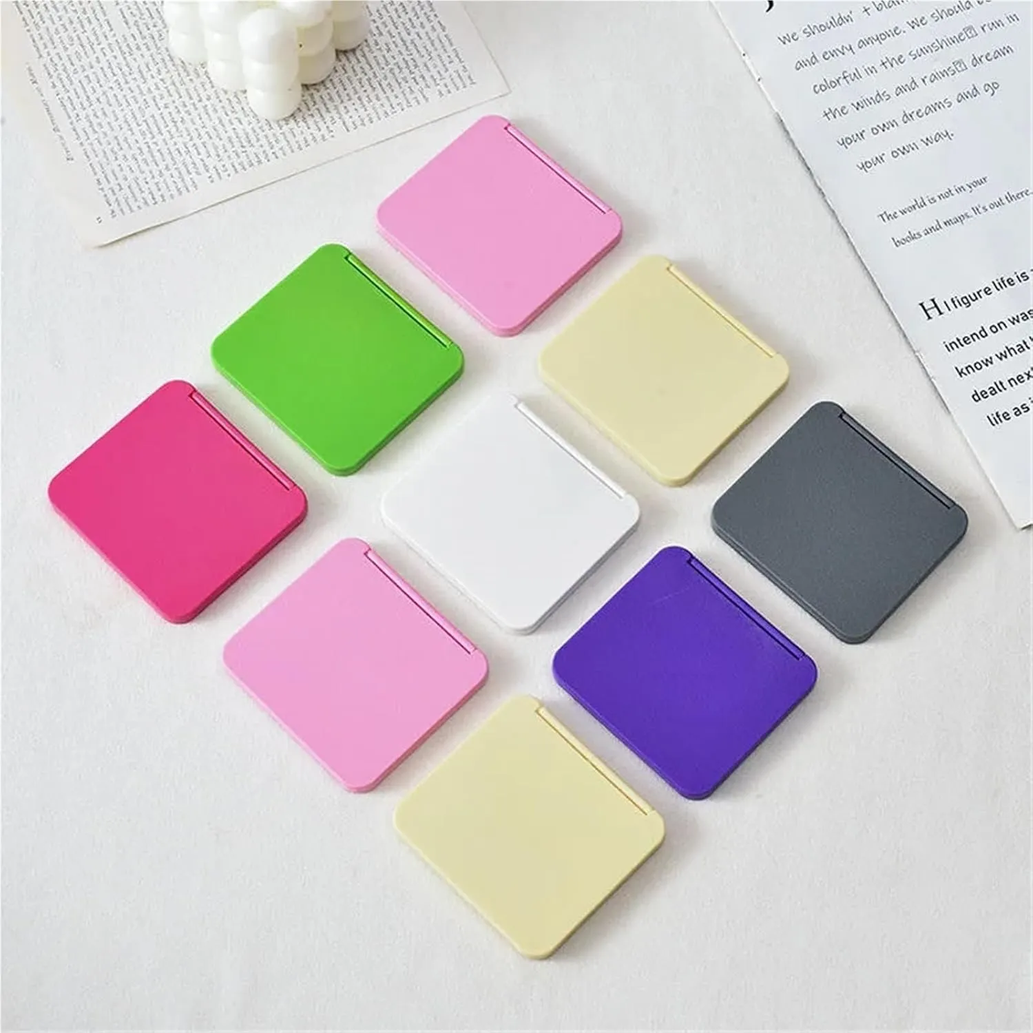 Double-Sided Makeup Mirrors Women Portable Cute Handheld Mini Mirror 2 Face Square Makeup Mirror Multiple(Blue)