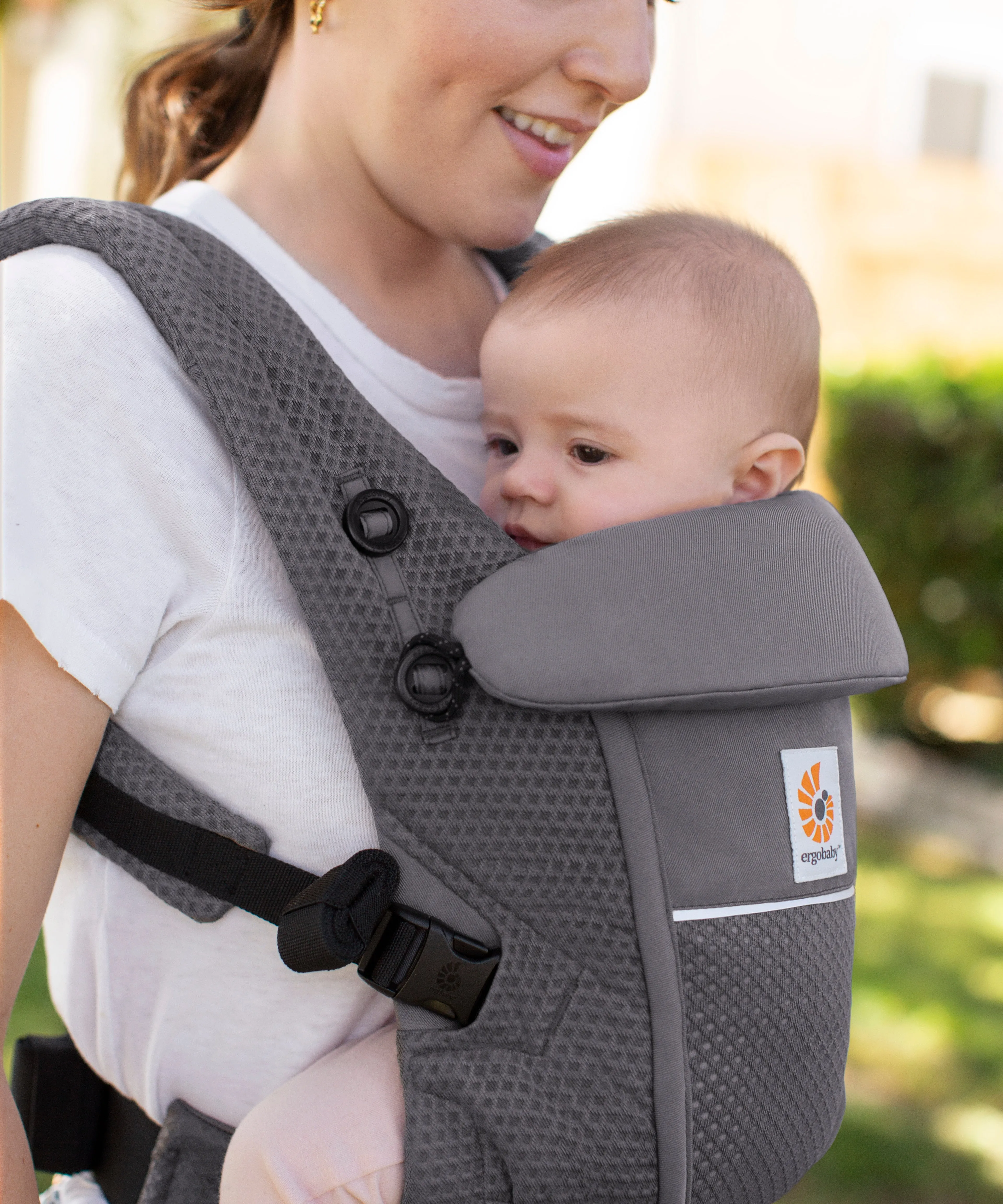 Ergobaby Adapt Baby Carrier - SoftFlex™ Mesh