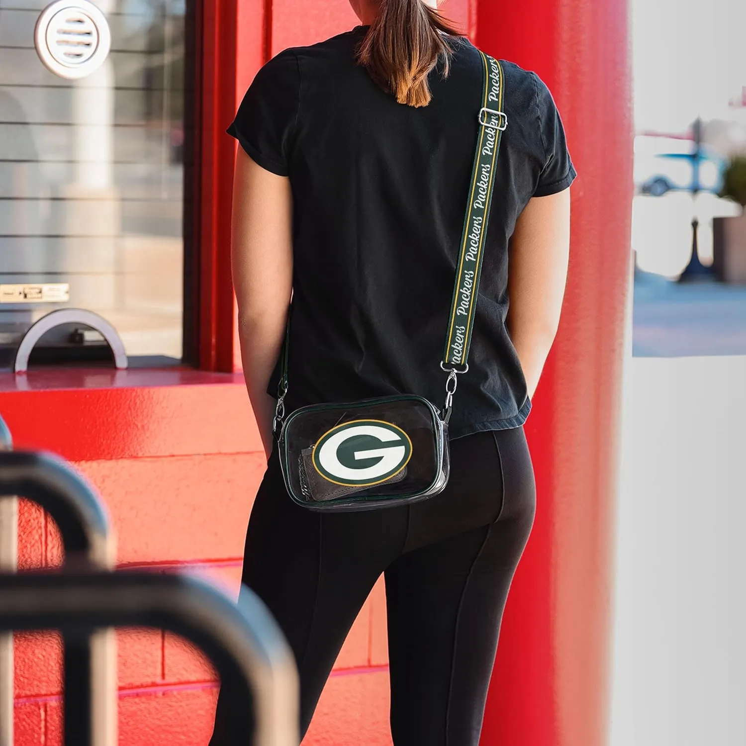 FOCO NFL Team Logo Stripe Clear Crossbody Bag