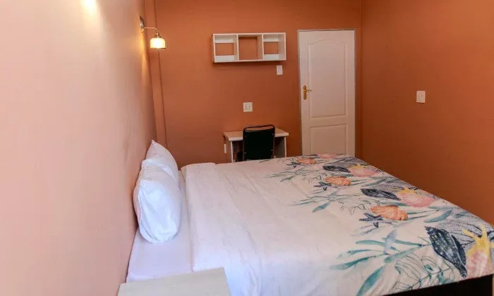 Gauteng: 1-Night Stay for 2 including Spa Treatment at Glenanda Hotel