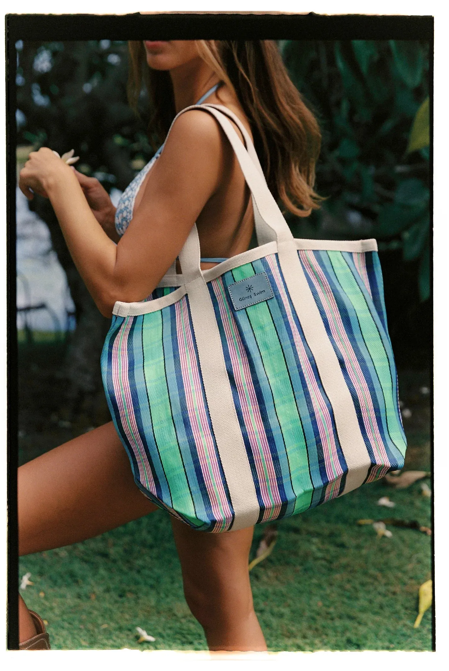 Gunes Swim - Kit Tote Mint