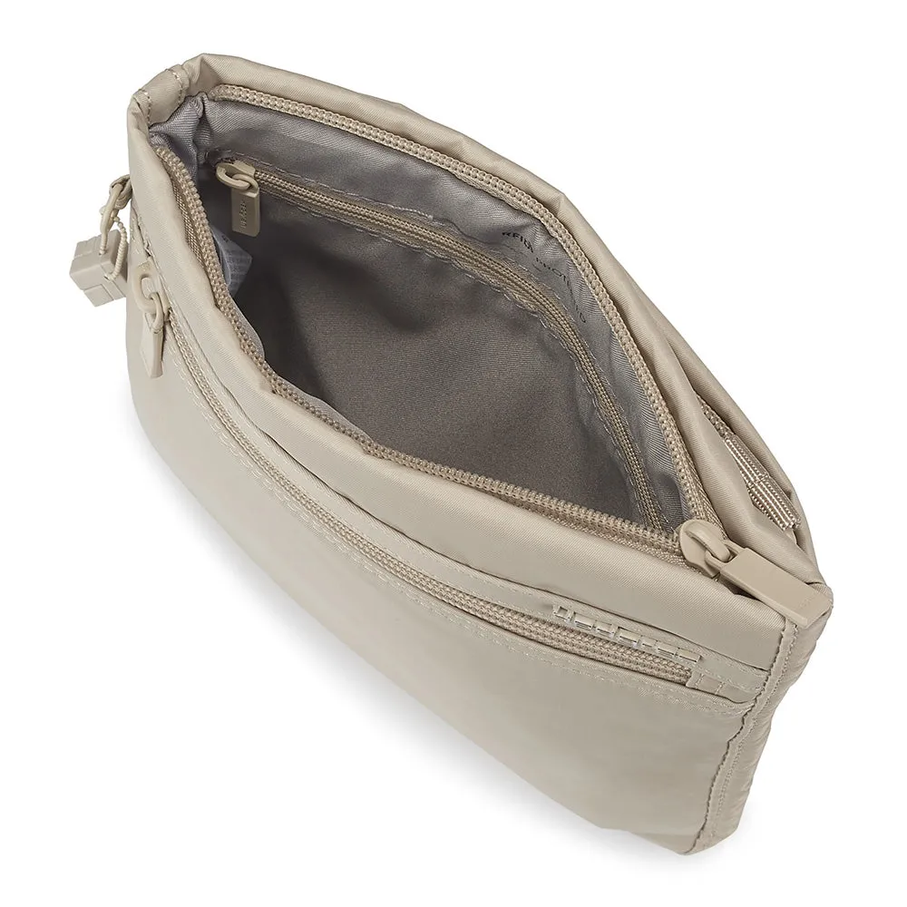 Hedgren Leonce Small Vertical Crossover   Rfid S Bags Cashmere Beige