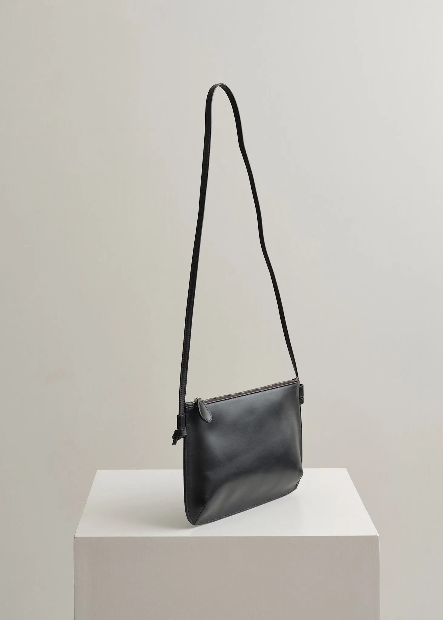 LARGE PURSE - BLACK
