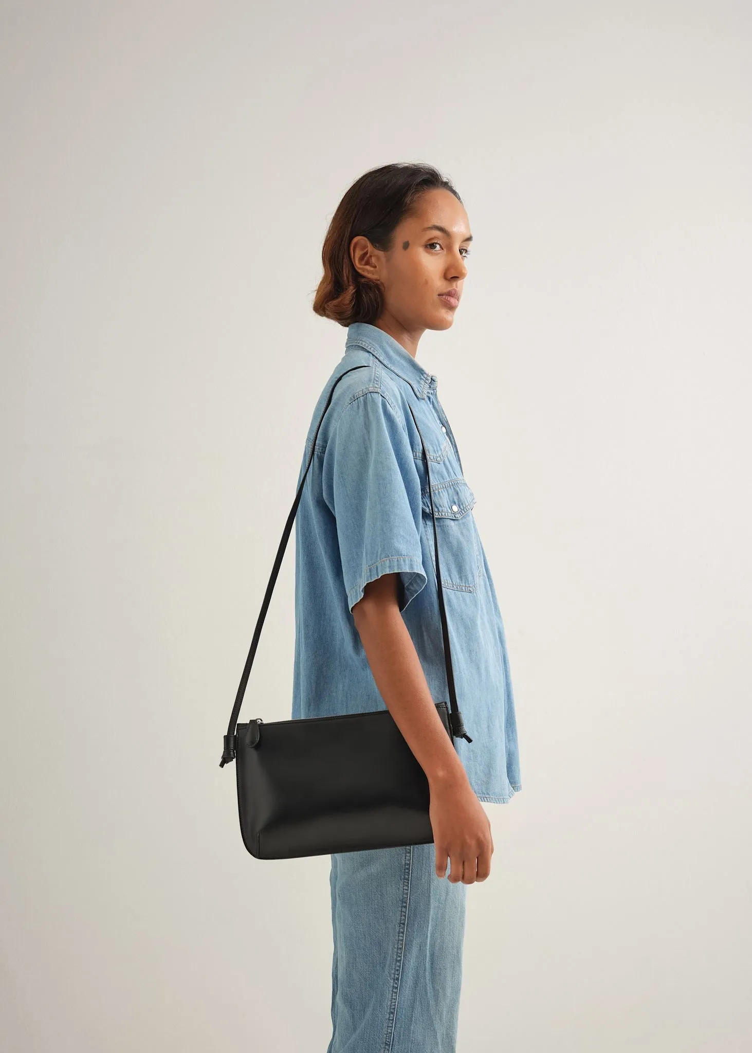 LARGE PURSE - BLACK
