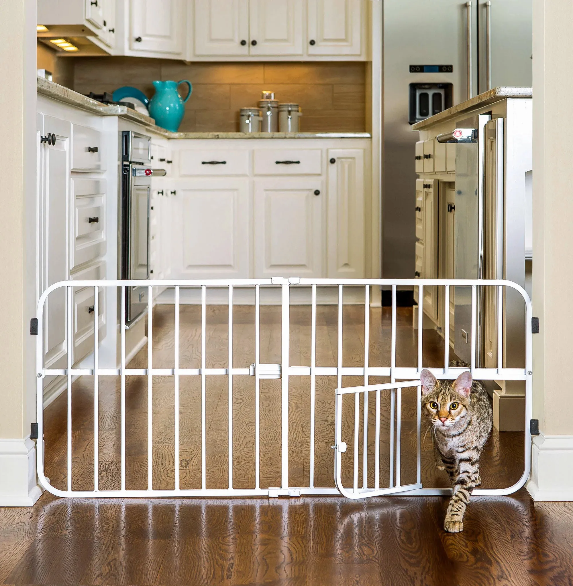 Lil Tuffy® Expandable Pet Gate
