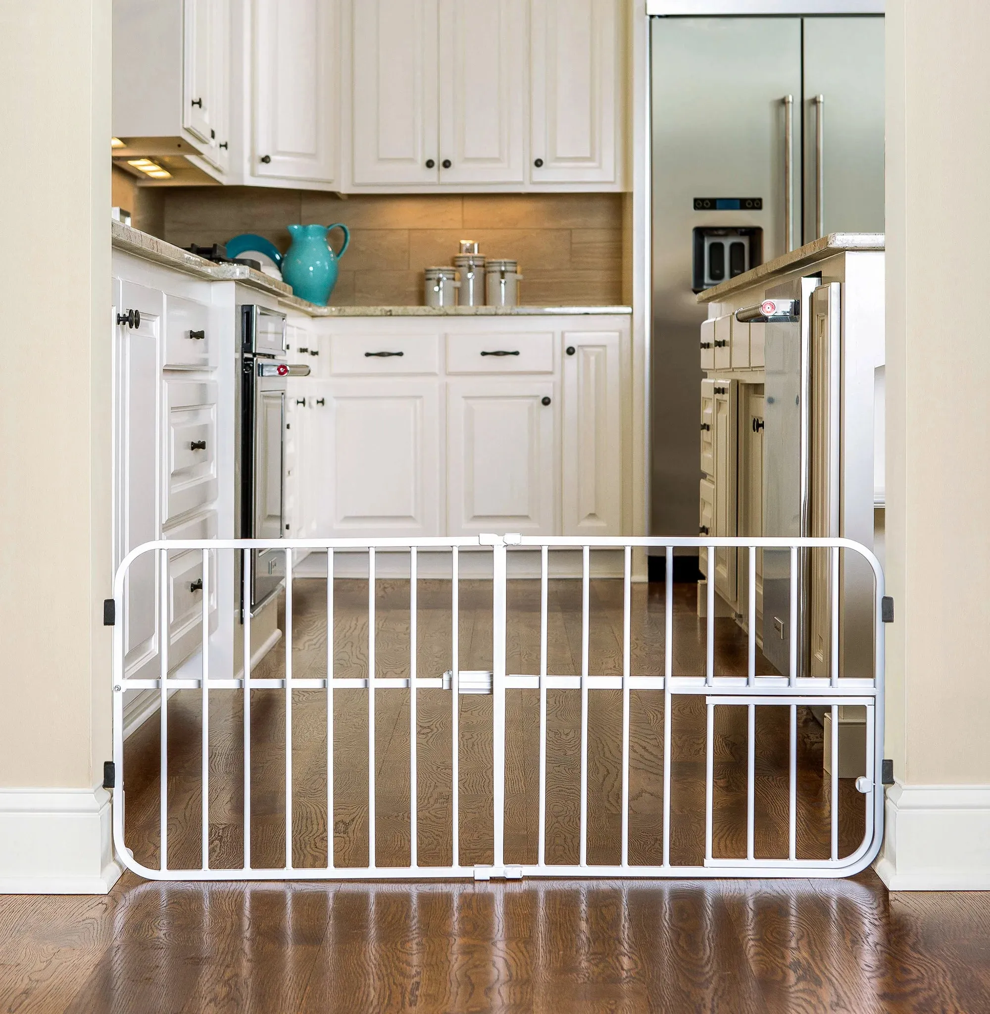 Lil Tuffy® Expandable Pet Gate