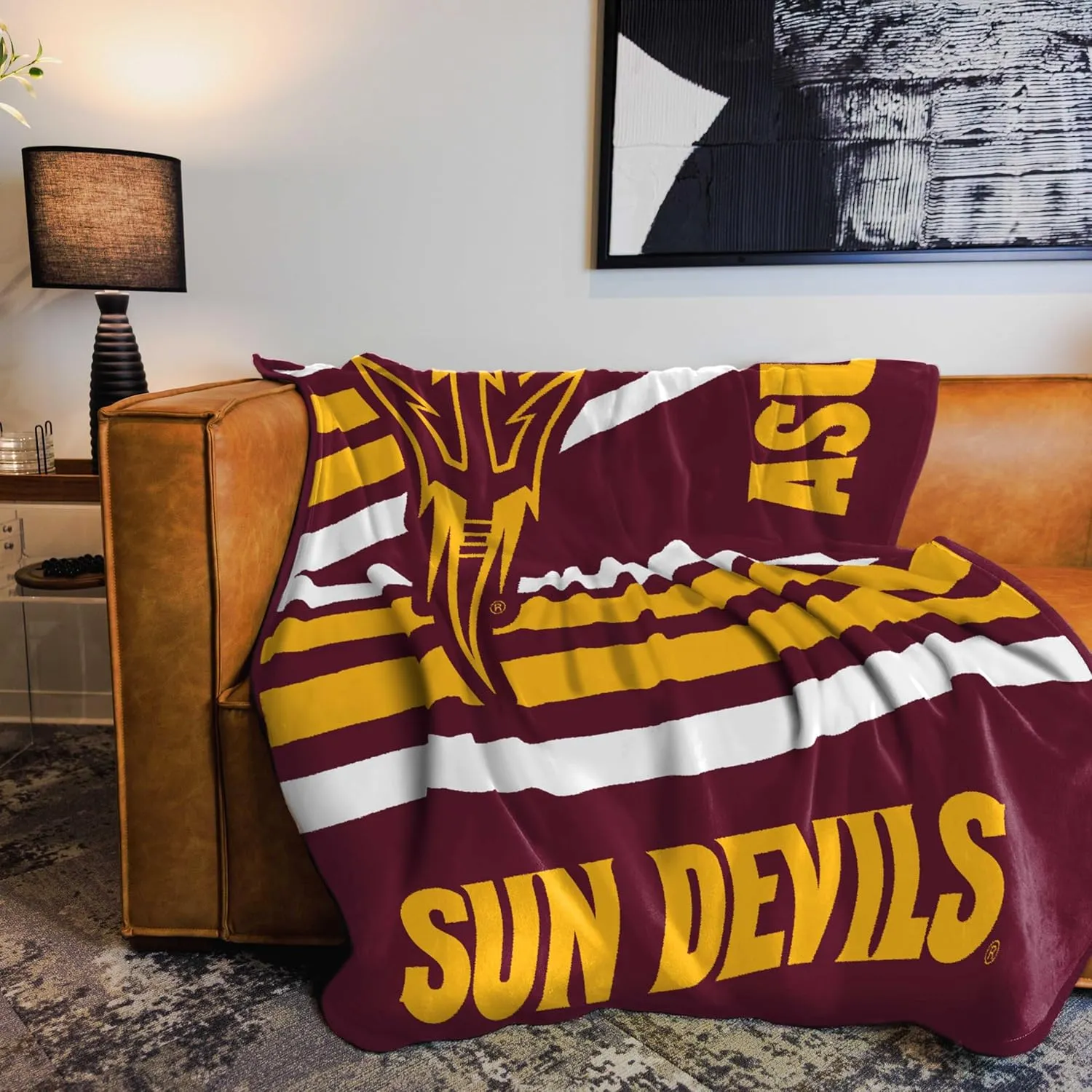 Logo Brands NCAA Raschel Throw Blanket – 50 x 60 Soft Fleece Blanket, Officially Licensed Collegiate Design, Cozy Throw for Tailgating, Game Day, & Home Décor