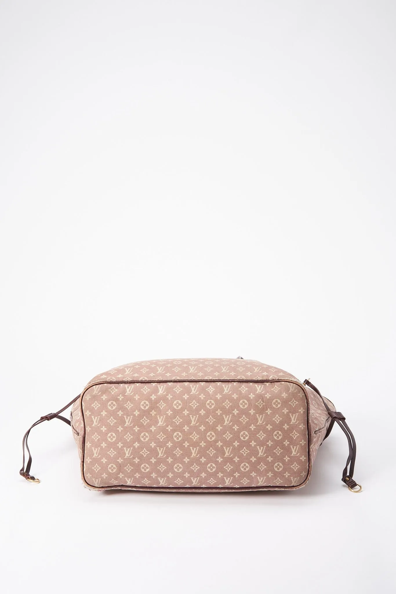 Louis Vuitton Neverfull MM in Burgundy Monogram Canvas