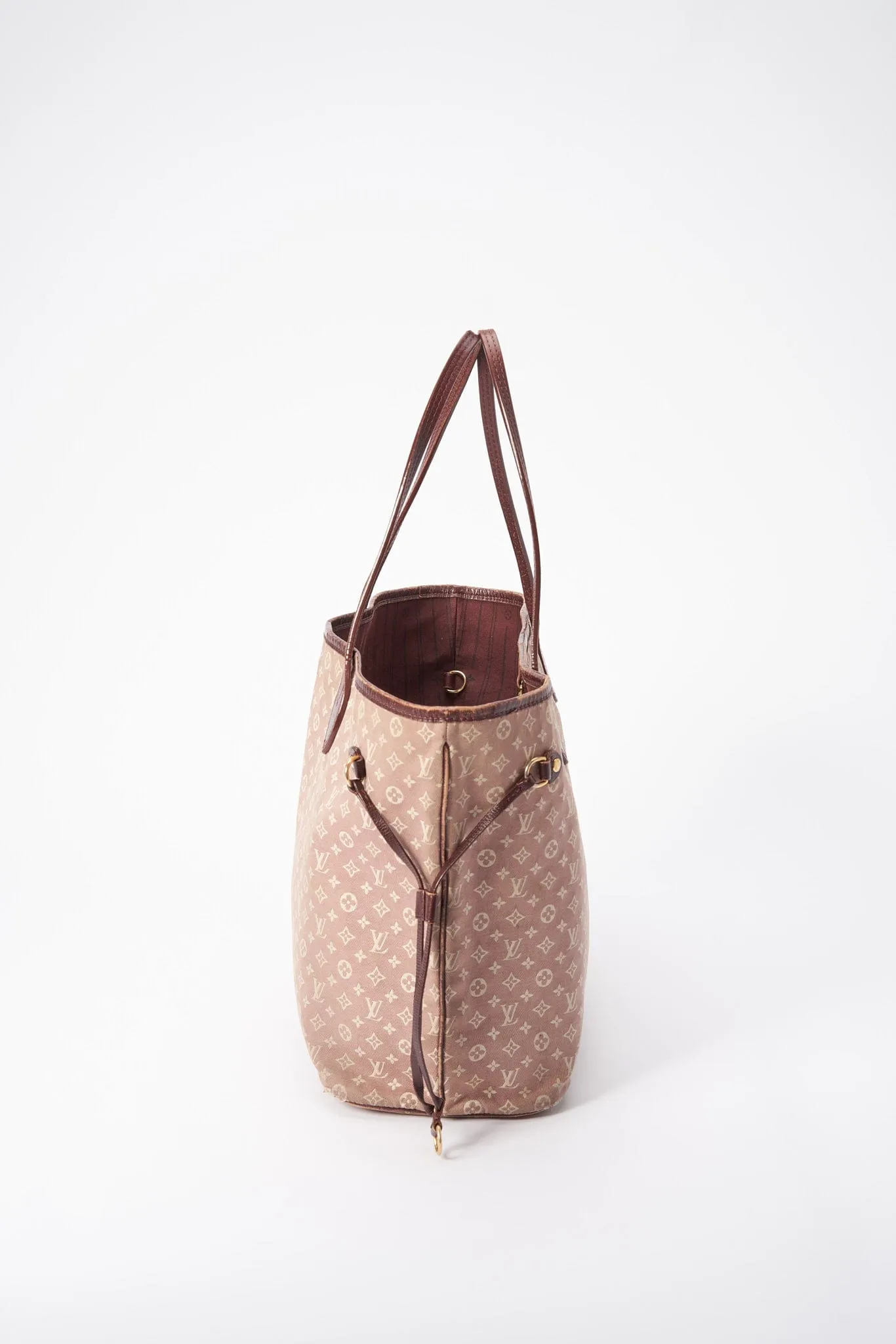 Louis Vuitton Neverfull MM in Burgundy Monogram Canvas