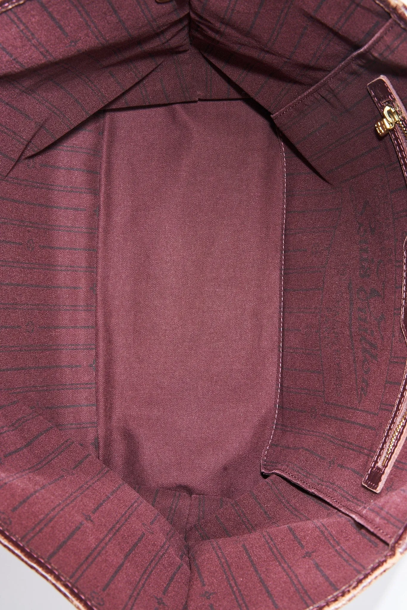 Louis Vuitton Neverfull MM in Burgundy Monogram Canvas