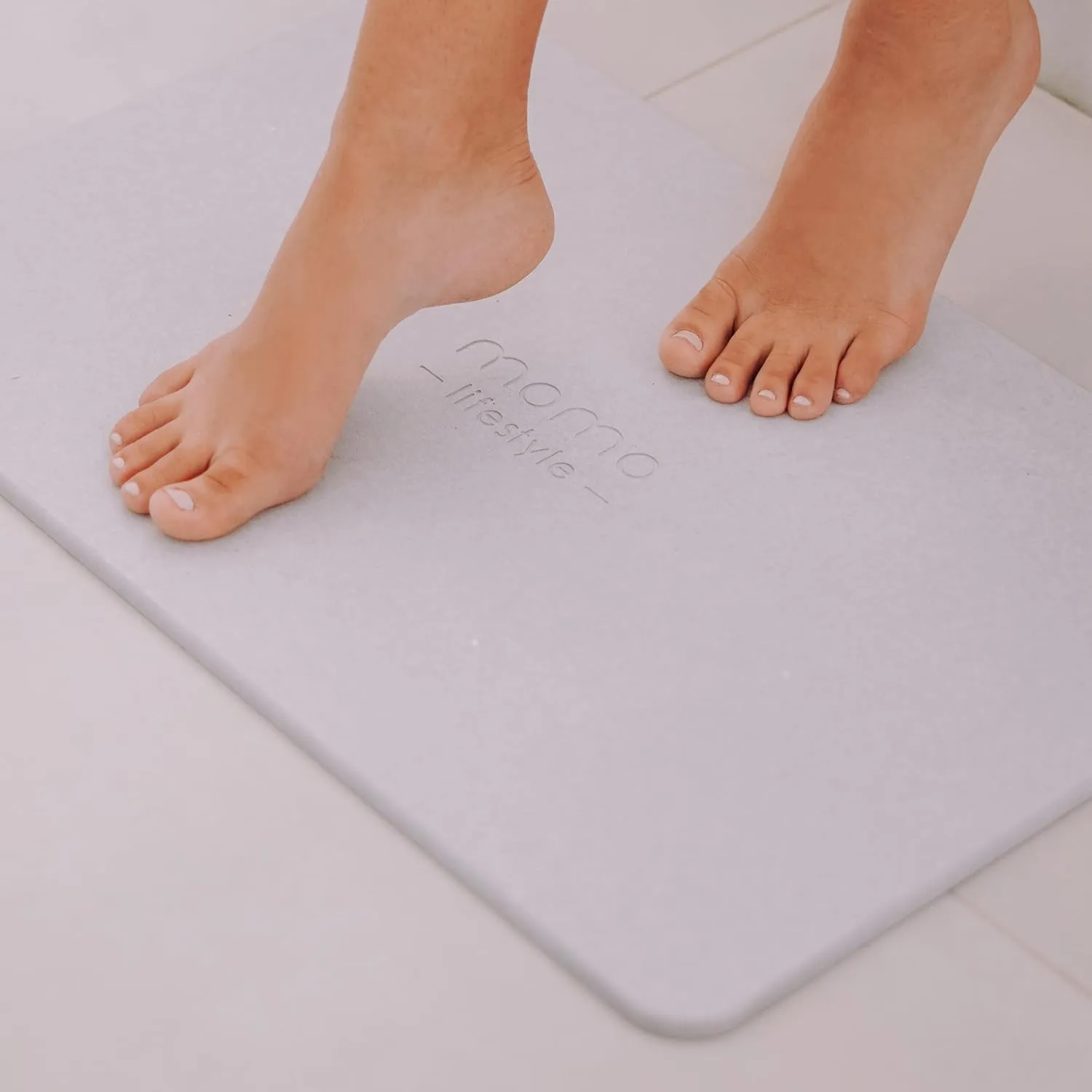 Momo Lifestyle Stone Bath Mat Drytomita – Quick Drying Diatomaceous Earth, Ultra Absorbent (23.6 X 15.4 Inches) Linen Grey