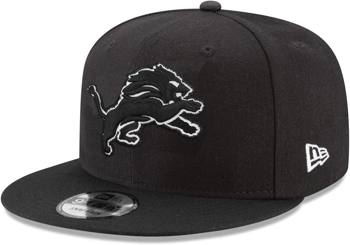 New Era NFL 9FIFTY Black/White Adjustable Snapback Hat Cap One Size Fits All