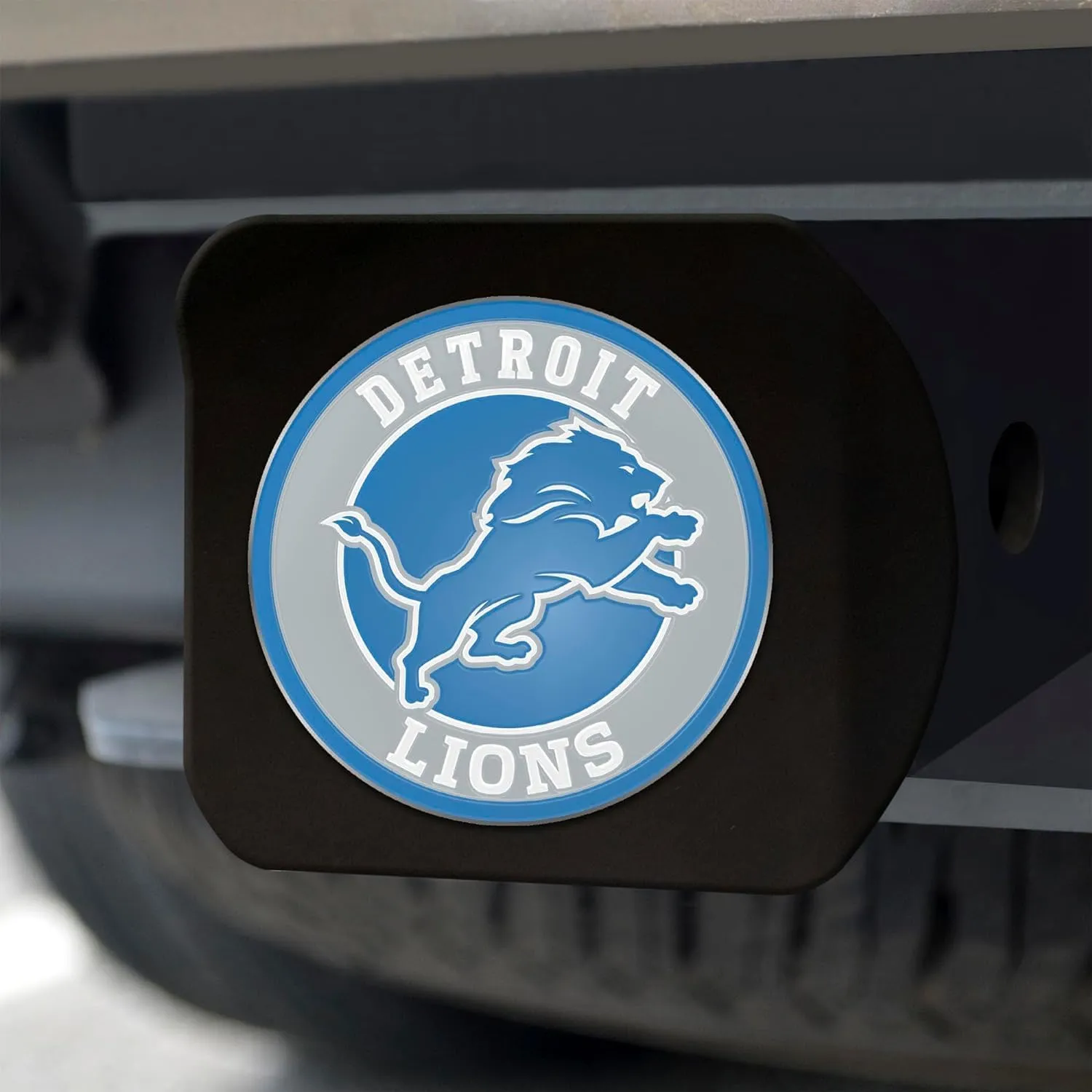 NFL Black Metal Hitch Cover with 3D Colored Team Logo by FANMATS - Unique Roundel Molded Design - Easy Installation on Truck, SUV, Car - Ideal Gift for Die Hard Football Fans