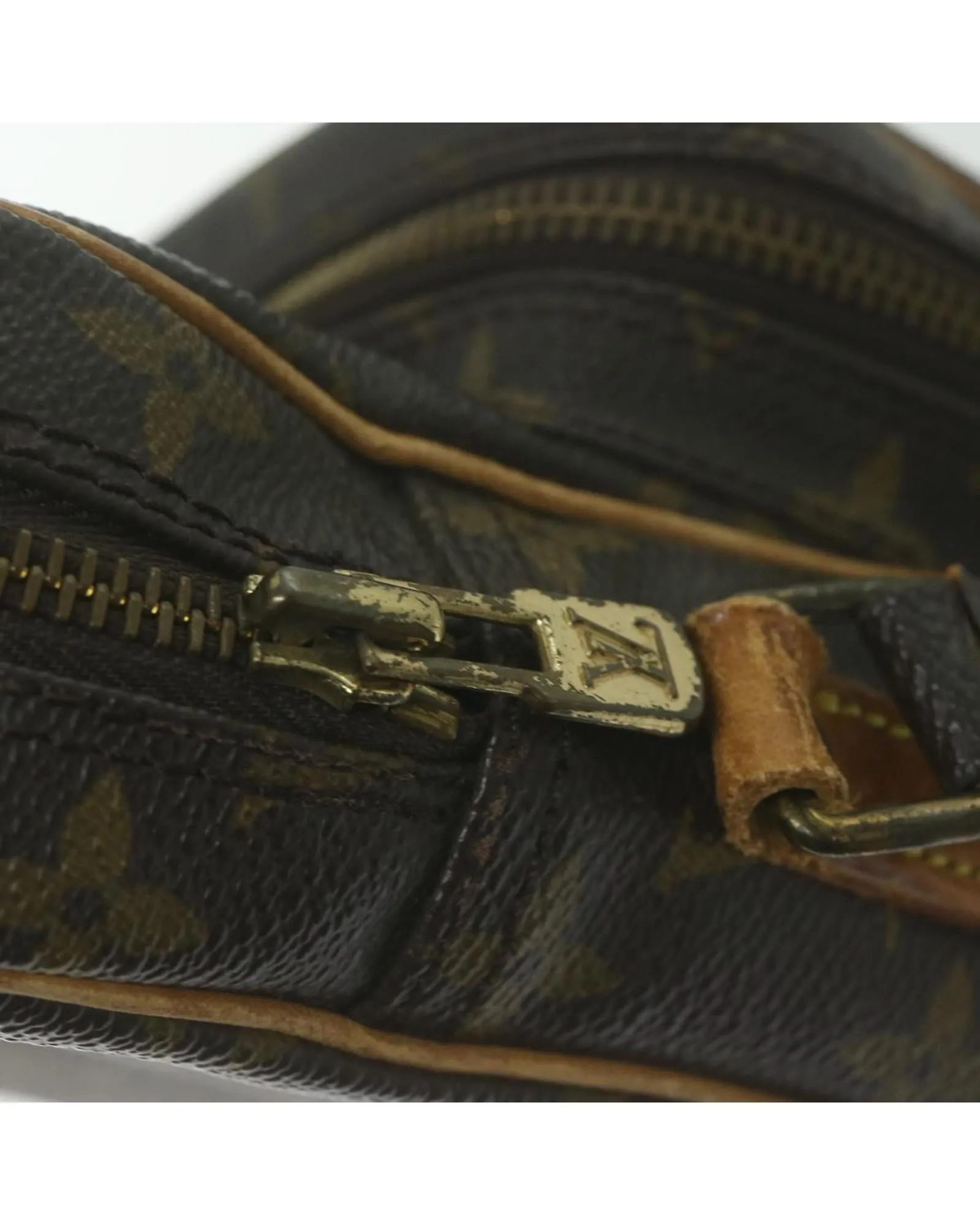 Pochette Crossbody Bag
