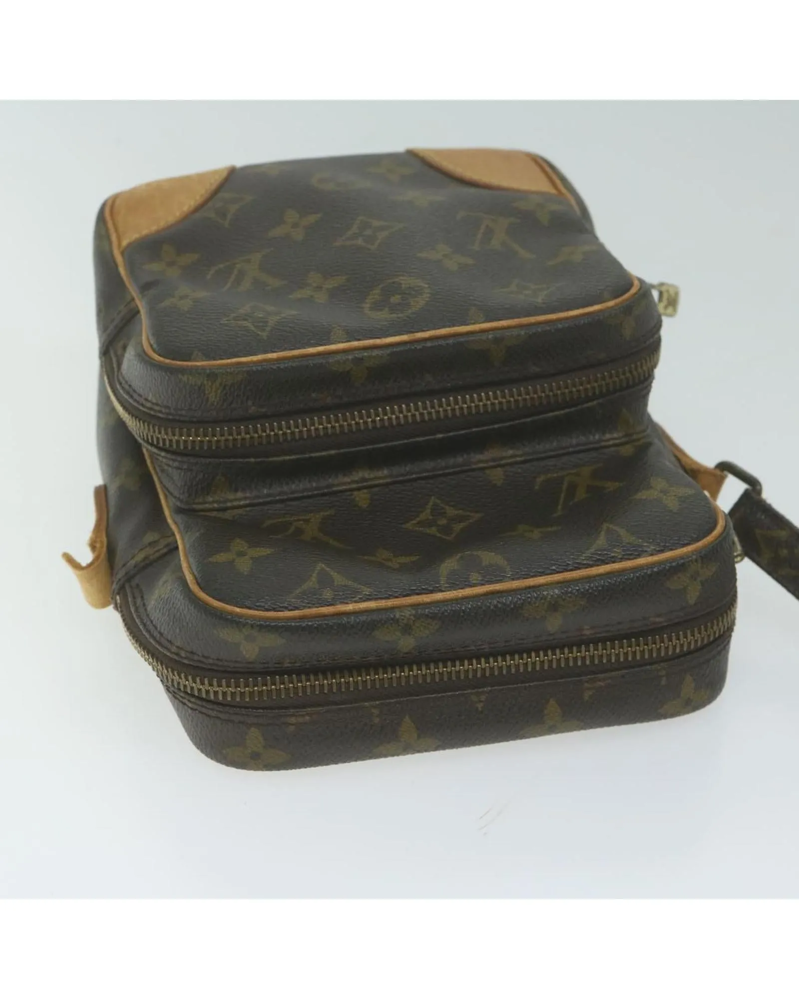 Pochette Crossbody Bag
