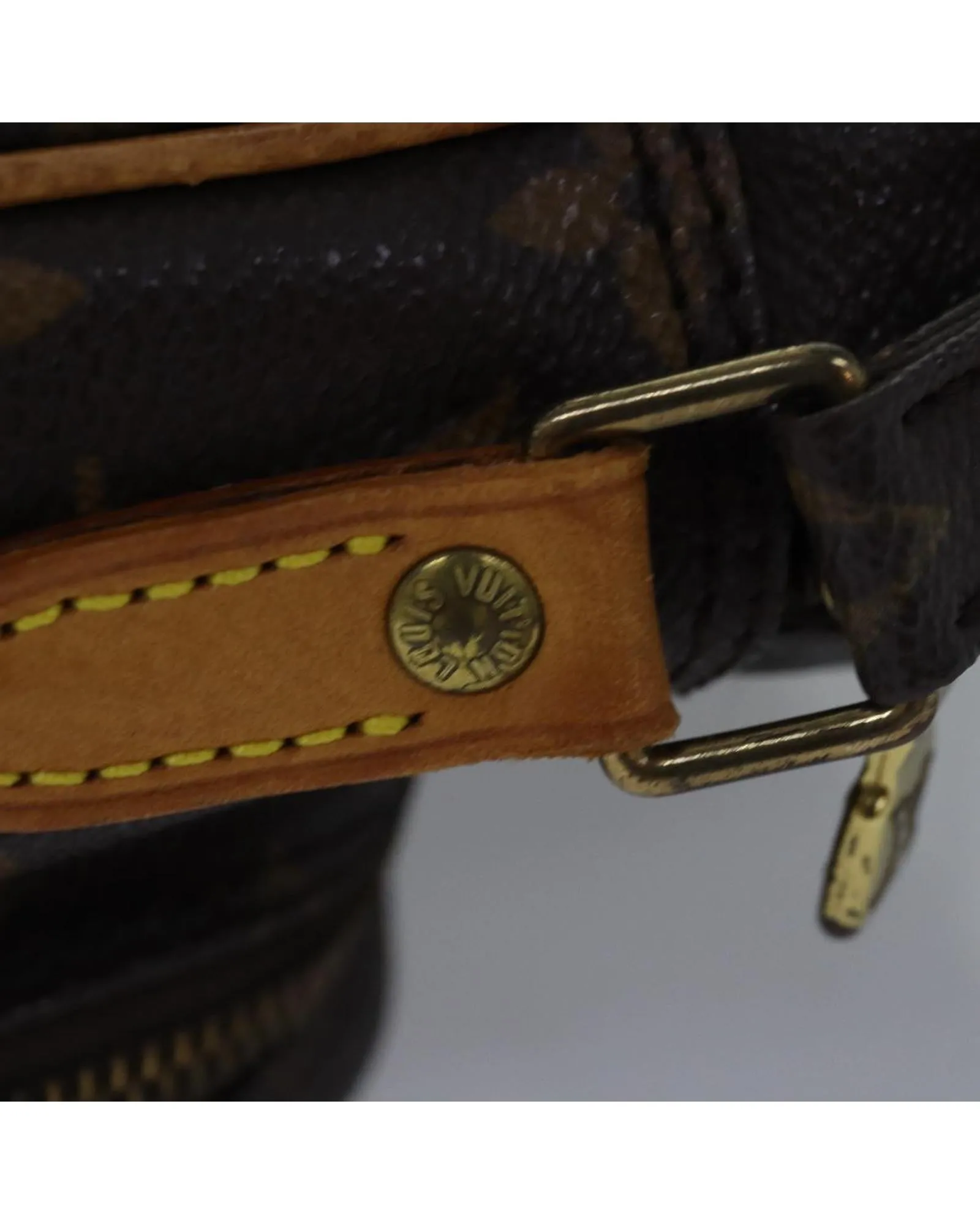 Pochette Crossbody bag