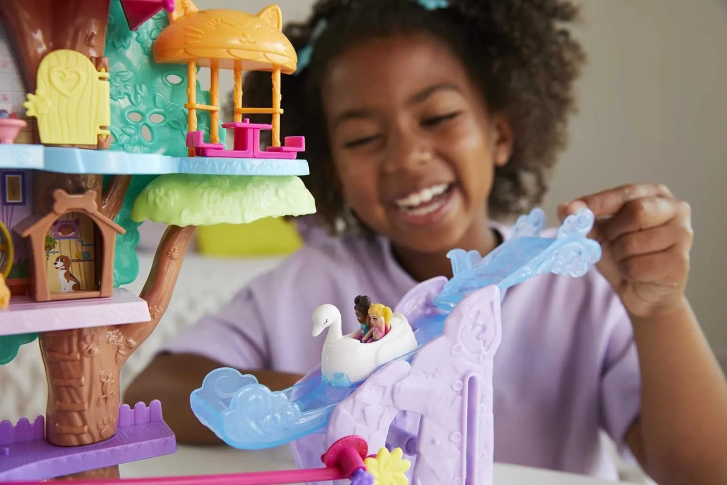 Polly Pocket Doll House with 2 Micro Dolls, Toy Car, Doll Furniture & 4 Pets, Expandable Pet Adventure House