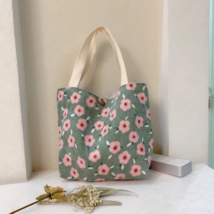 Prescott Tote Bags