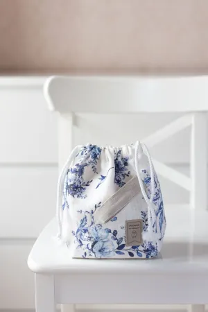 Project Bag. Small. Special KnitterBag design. Toile de jouy Linen pattern print.