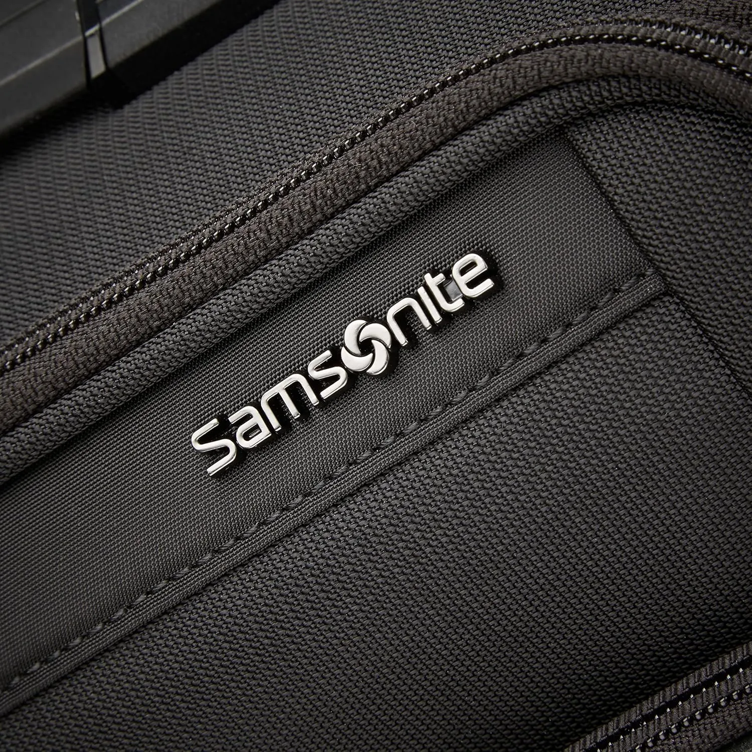Samsonite Lineate DLX Softside Expandable Luggage with Spinner Wheels, Black, Carry On