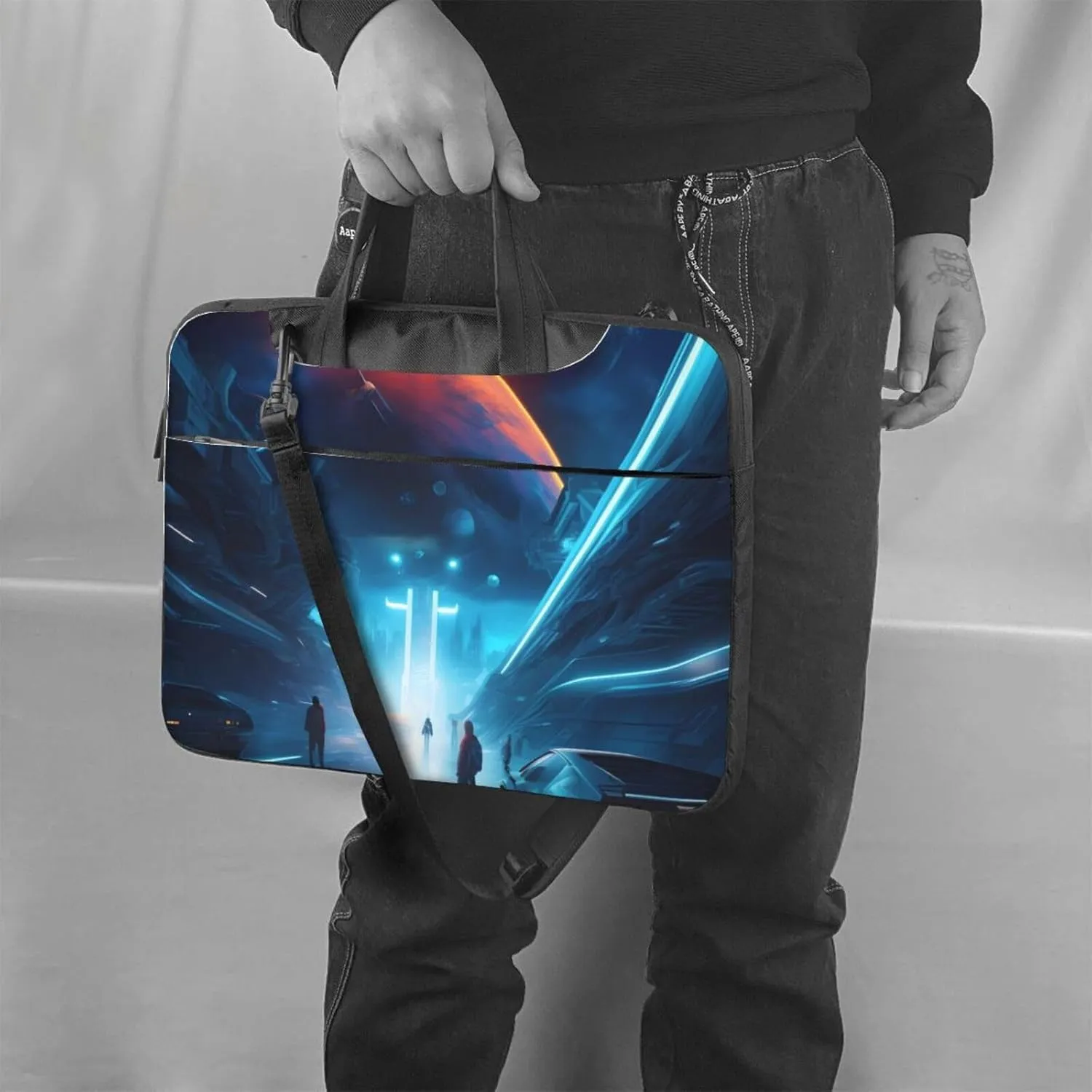 Science Fiction Future Laptop Shoulder Bag,# Ultra Slim And Portable, With Padded Shoulder Strap And Handleã€‚