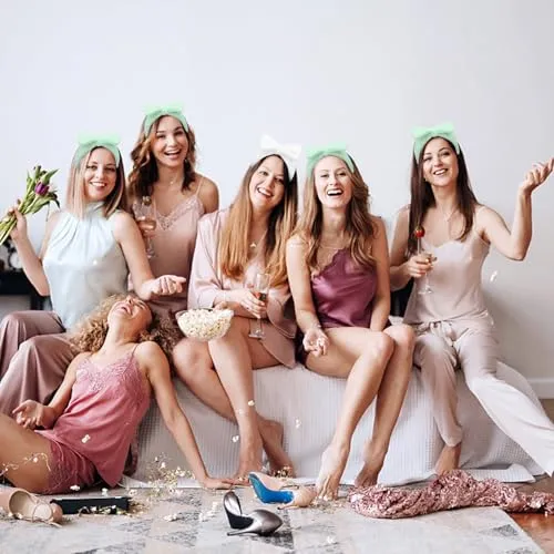 Semato Bachelorette Party Favor Set Bride Spa Headband Bride Headband and Bridesmaid Headband Skincare Headbands for Women Cute Bow Head Bands Party Supplies (1 bride  7green)