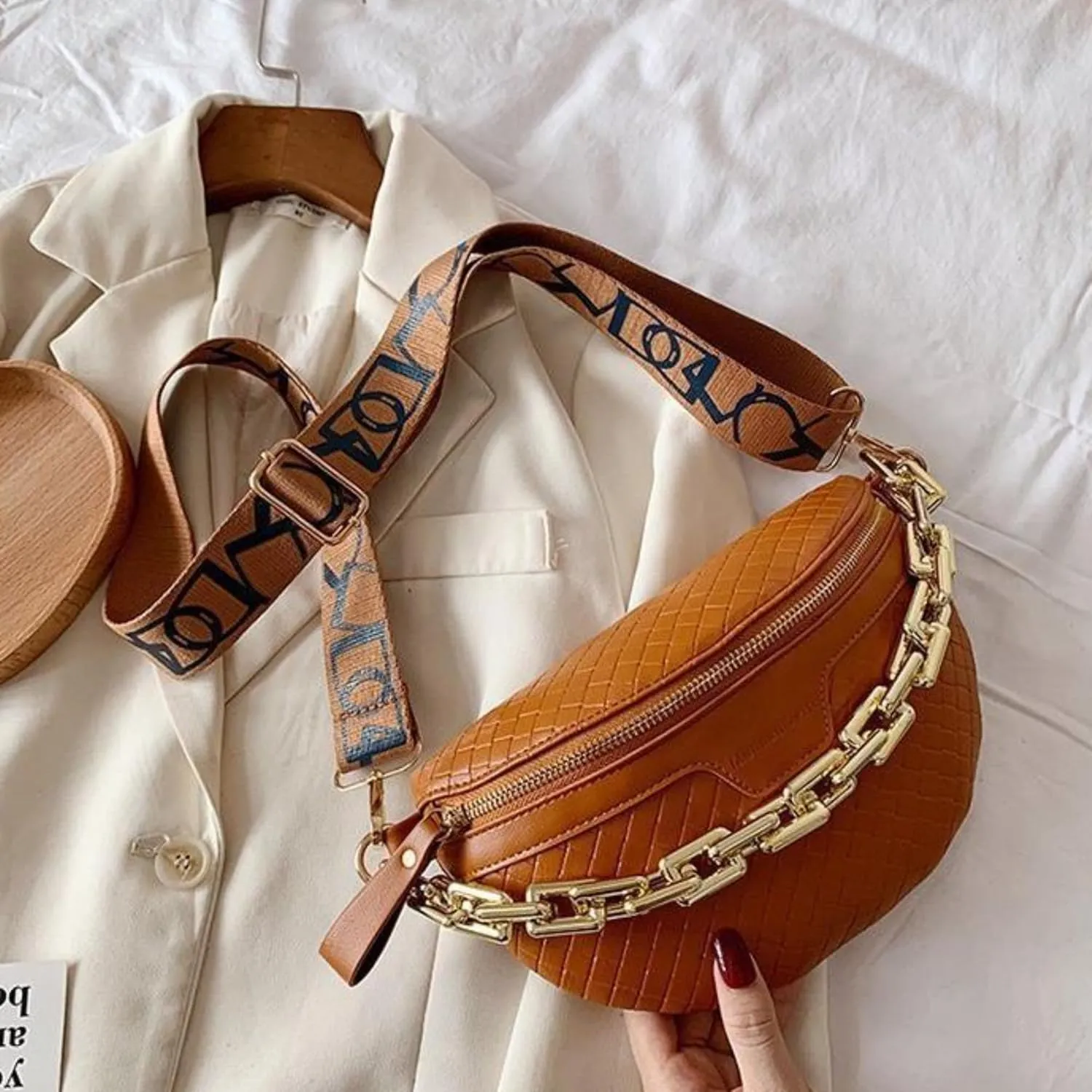Thick Chain Women's Fanny Pack Plaid leather Waist Bag Shoulder Crossbody Chest Bags Luxury Designer Handbags Female Belt Bag (Brown)