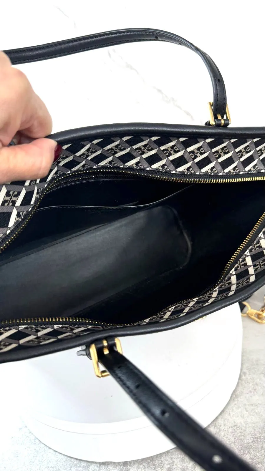 TORY BURCH GEO LOGO TOTE BAG