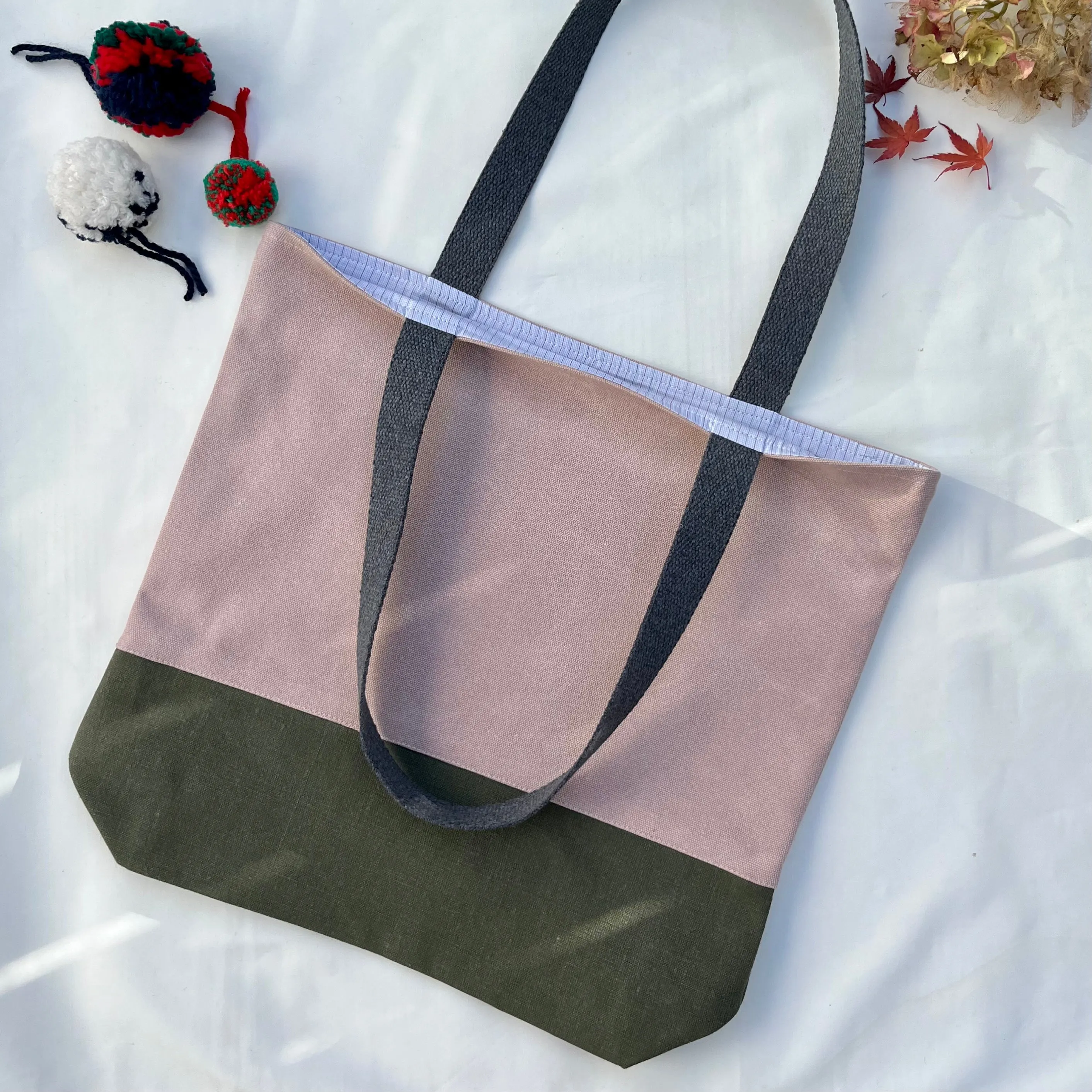 Tote bag. Dusty pink cotton canvas and waxed linen tote.