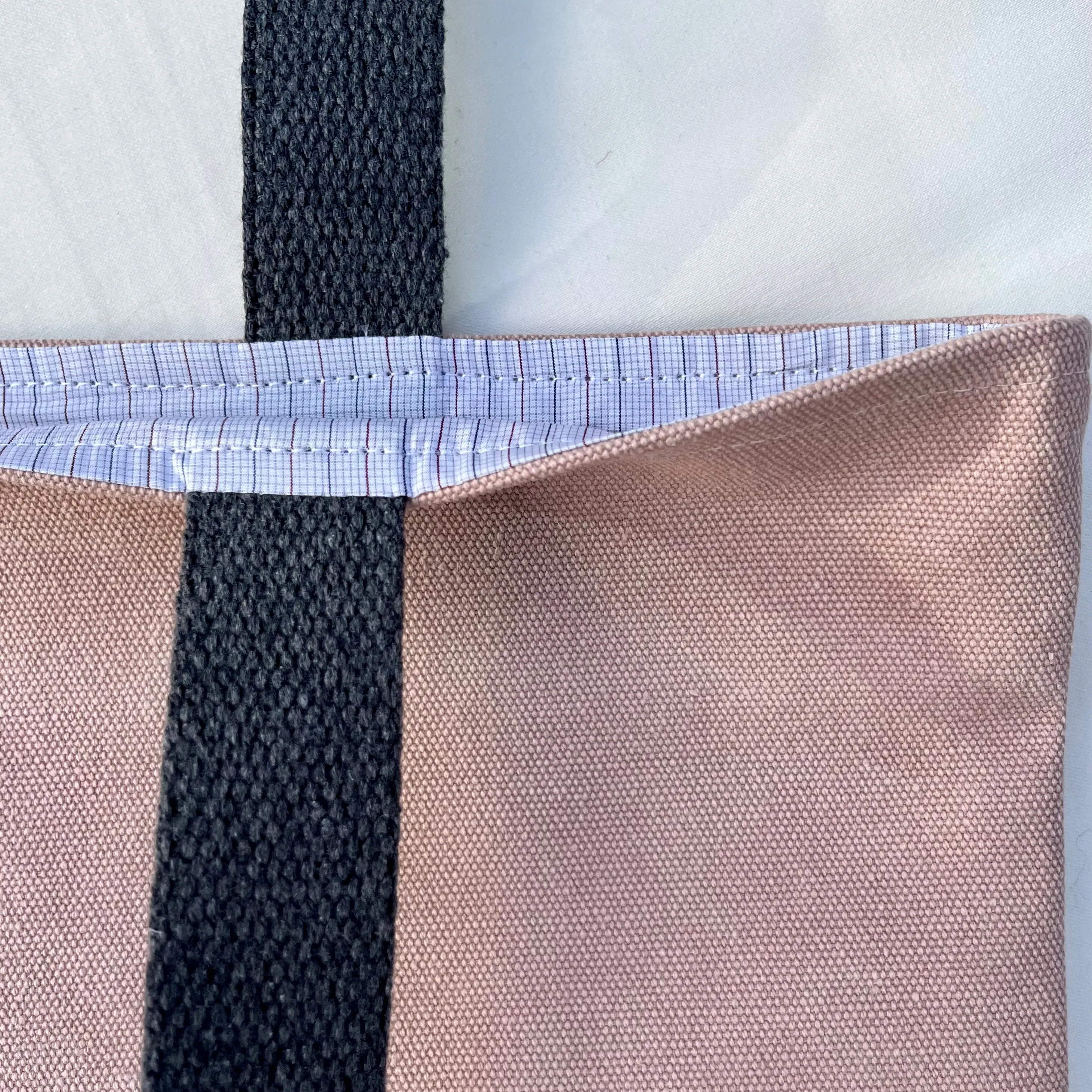 Tote bag. Dusty pink cotton canvas and waxed linen tote.