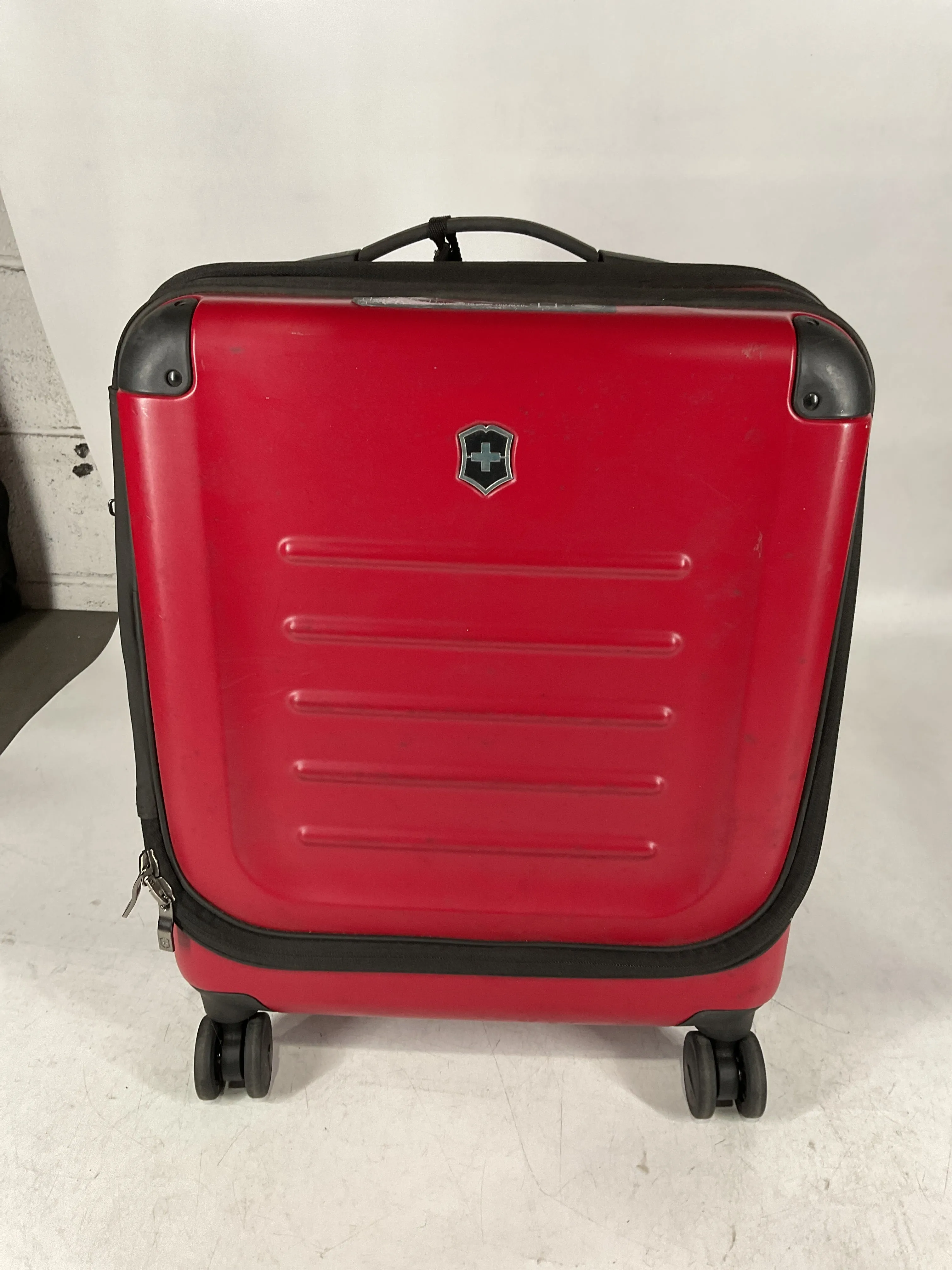 Victorinox Spectra 2.0 Expandable Global Carry-On U1