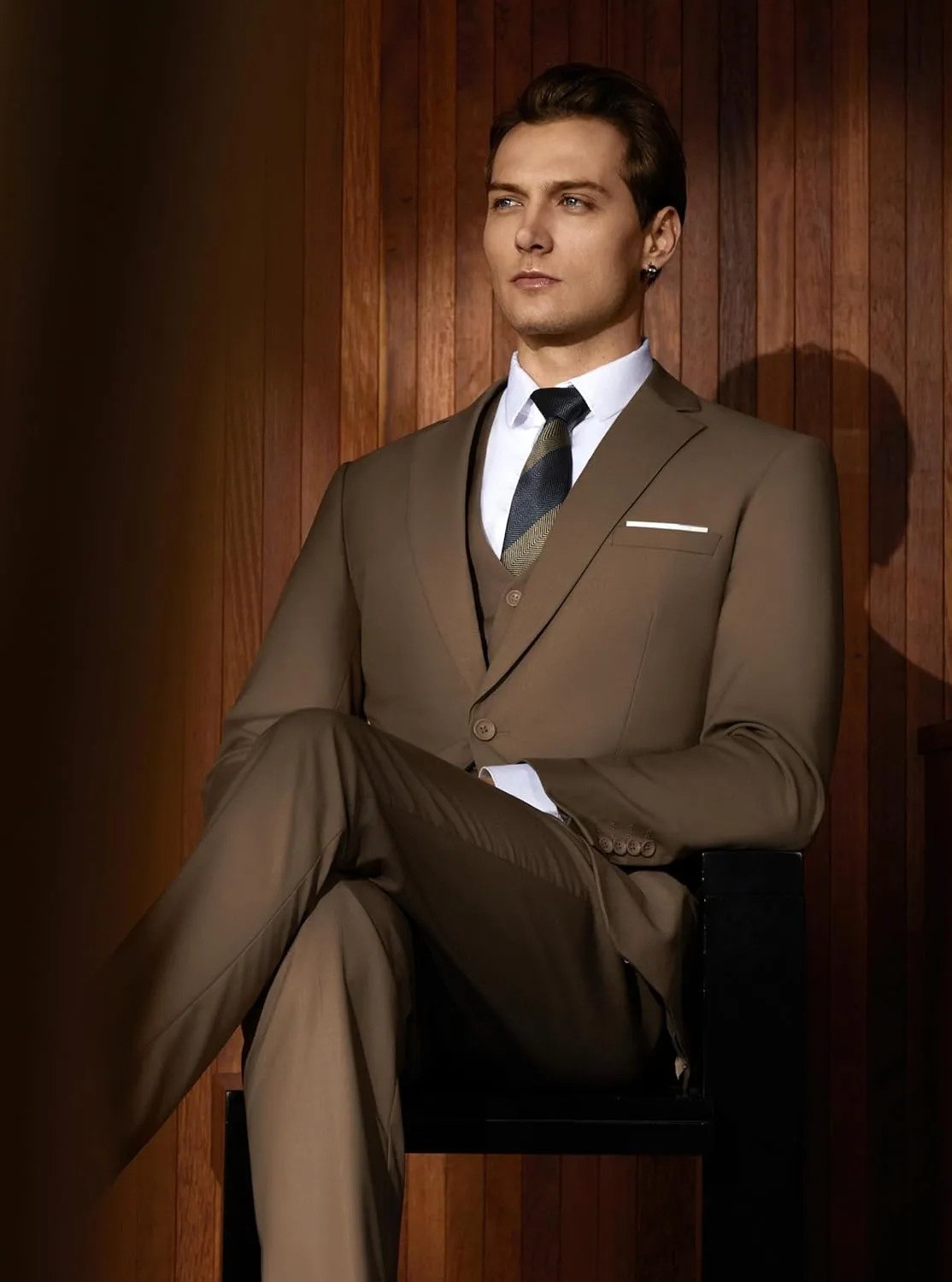 WULFUL Men’s Slim Fit Suit One Button 3-Piece Blazer Dress Business Wedding Party Jacket Vest & Pant